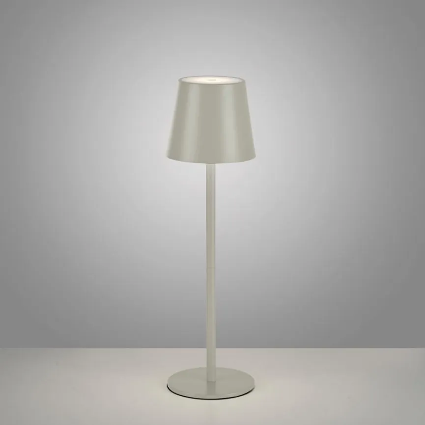 JUST LIGHT. Akku-Tischleuchte Euria