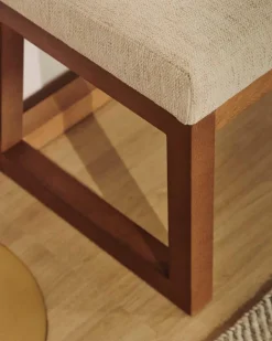 Bank Loya Sitzbänke