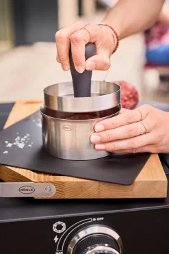Rösle Burgerpresse Pro Grillzubehör