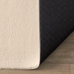 Felle & Fellteppiche|Fellimitat Ioreypsum