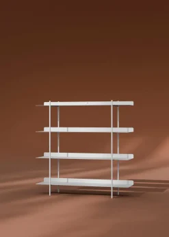 Metallbude Regale|Regal Tharon