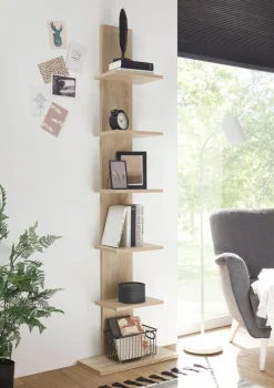 Hot Regal Wall Regale