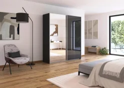 Clearance Schwebetürenschrank Quadra 181 x 210 cm Kleiderschränke