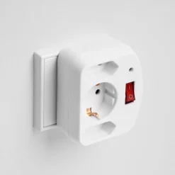 REV Steckdosenadapter 2+1