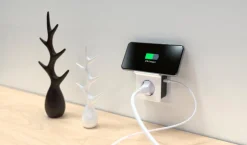 REV Steckdosenadapter USB / Induktion